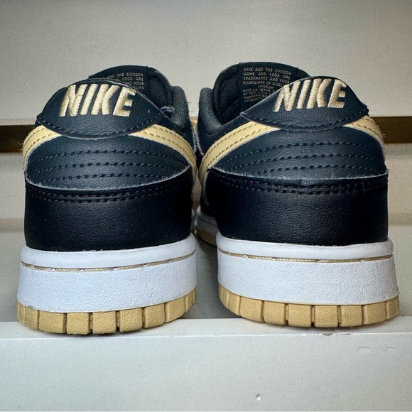 Nike Dunk Low Black Sesame DV0831-005 Men 6.5 Women 8 Preowned Like New No Box - Picture 9 of 16